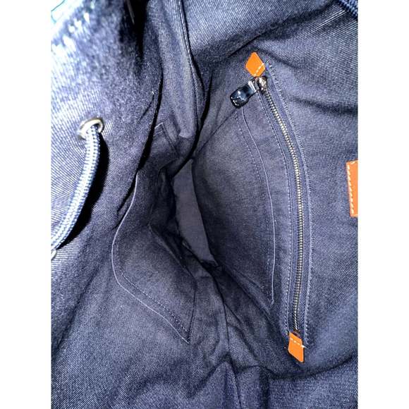 Louis Vuitton Blue Monogram LV Record Christopher MM - Picture 12 of 12